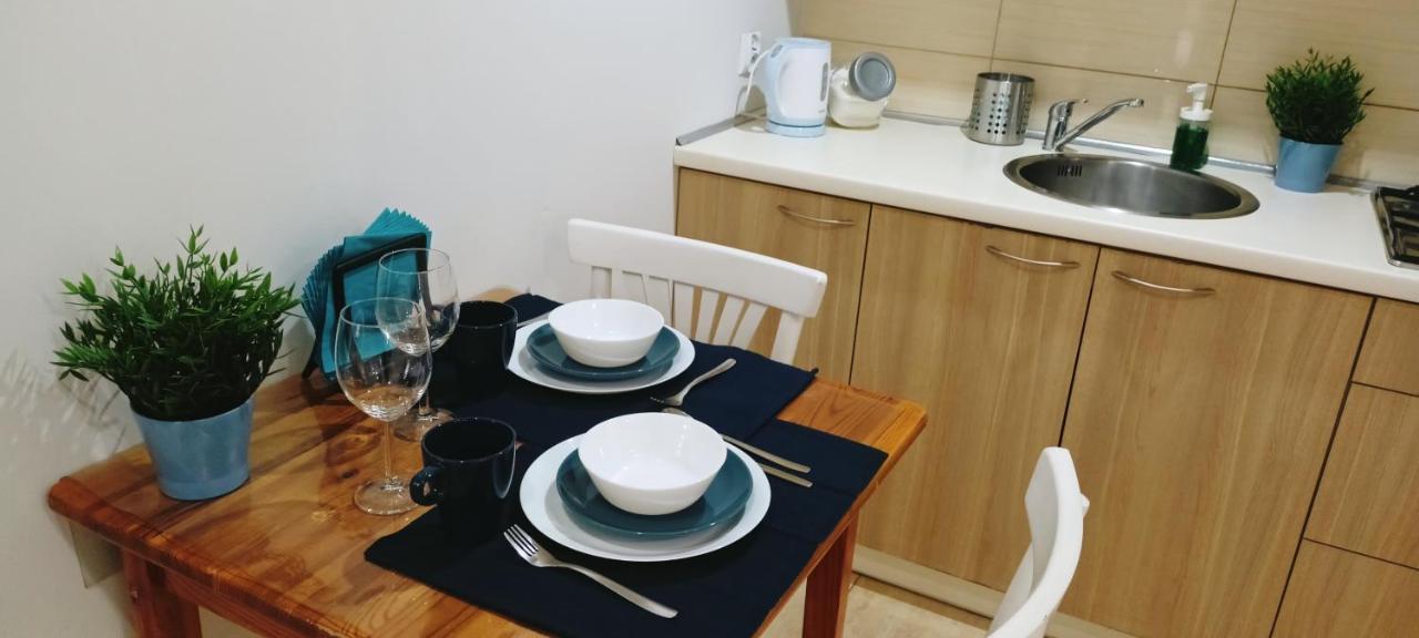 Apartament Granatowy Swietoduska 12 ลูบลิน ภายนอก รูปภาพ